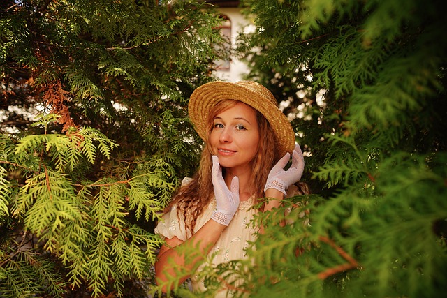 更是对我校 更是对我校